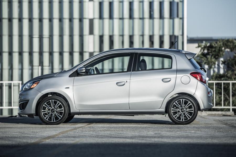  Mitsubishi Mirage GT 2016 года  (NA) (фото 14 из 29)